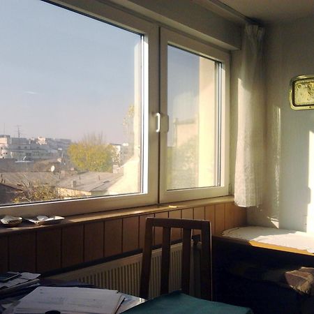 Rompromo Plus Accommodation Bucureşti Eksteriør bilde