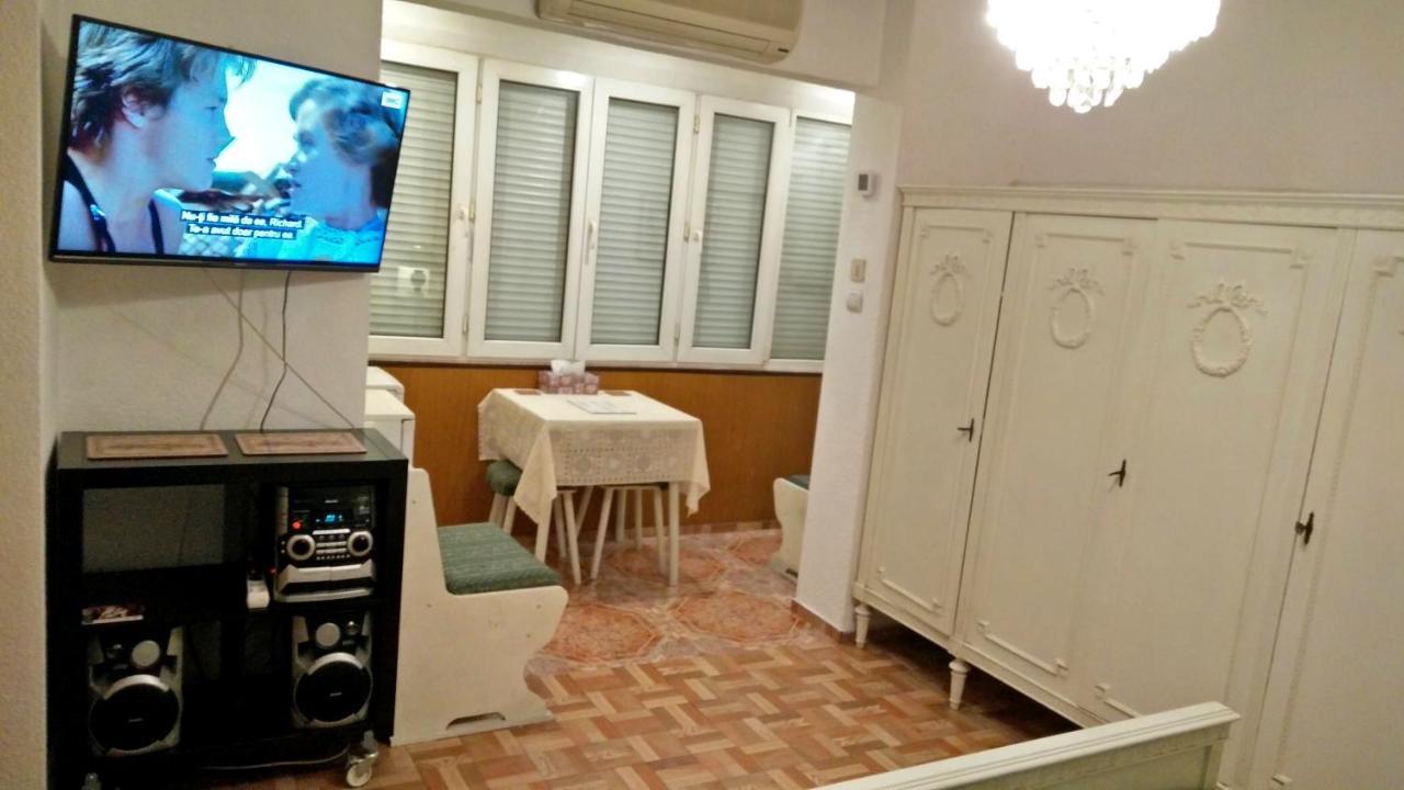 Rompromo Plus Accommodation Bucureşti Eksteriør bilde