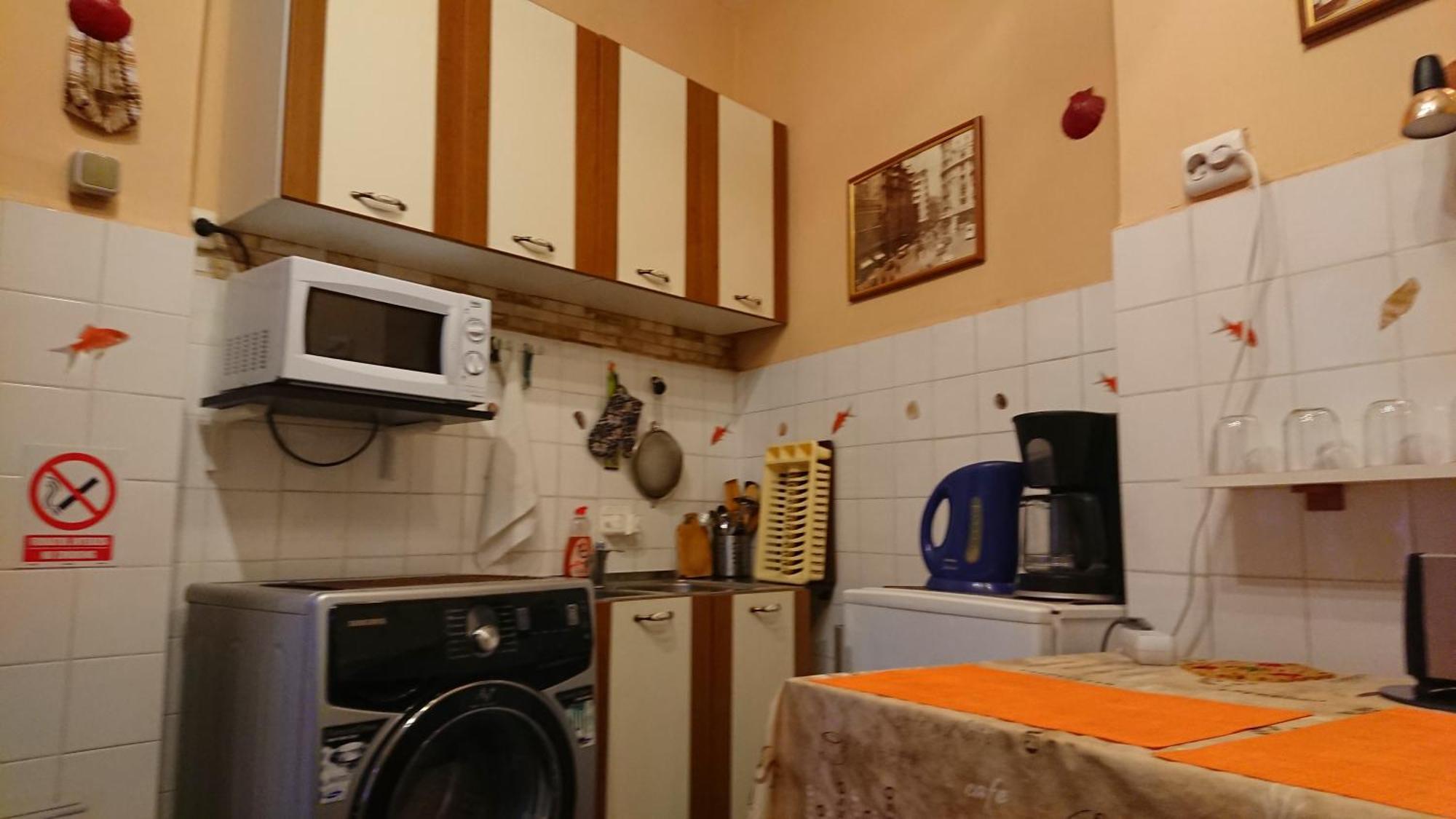 Rompromo Plus Accommodation Bucureşti Eksteriør bilde