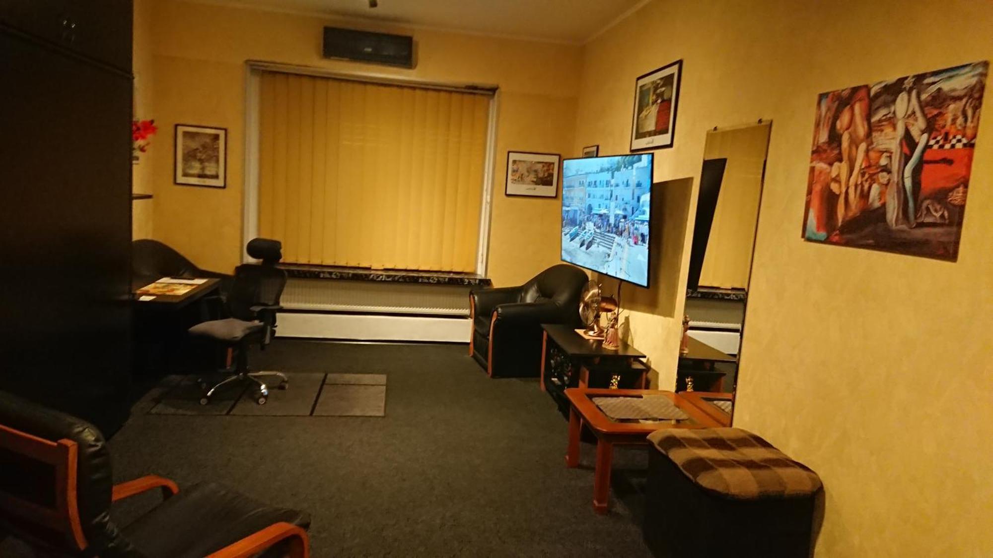 Rompromo Plus Accommodation Bucureşti Eksteriør bilde