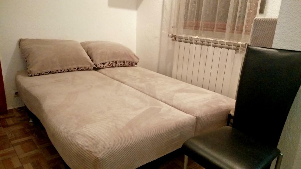 Rompromo Plus Accommodation Bucureşti Eksteriør bilde